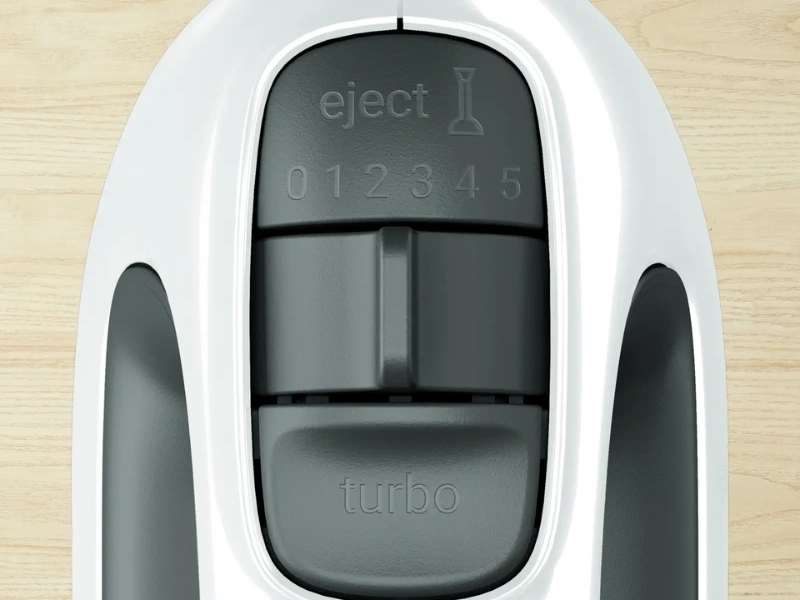Mix&eacute;r Tefal HT461138 je vybaven&yacute; 5 r&yacute;chlosťami a funkciou Turbo.
