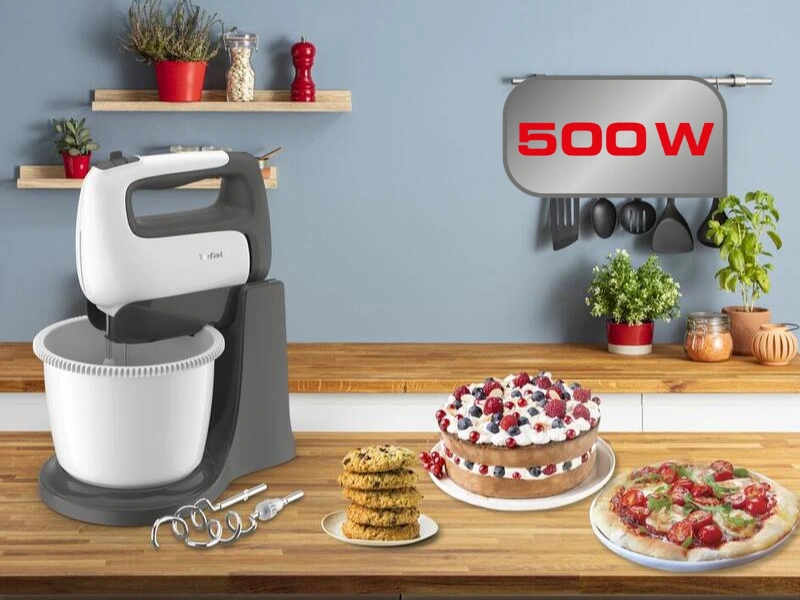 Ručn&yacute; mix&eacute;r s misou Tefal HT464138 disponuje 500 W motorom.
