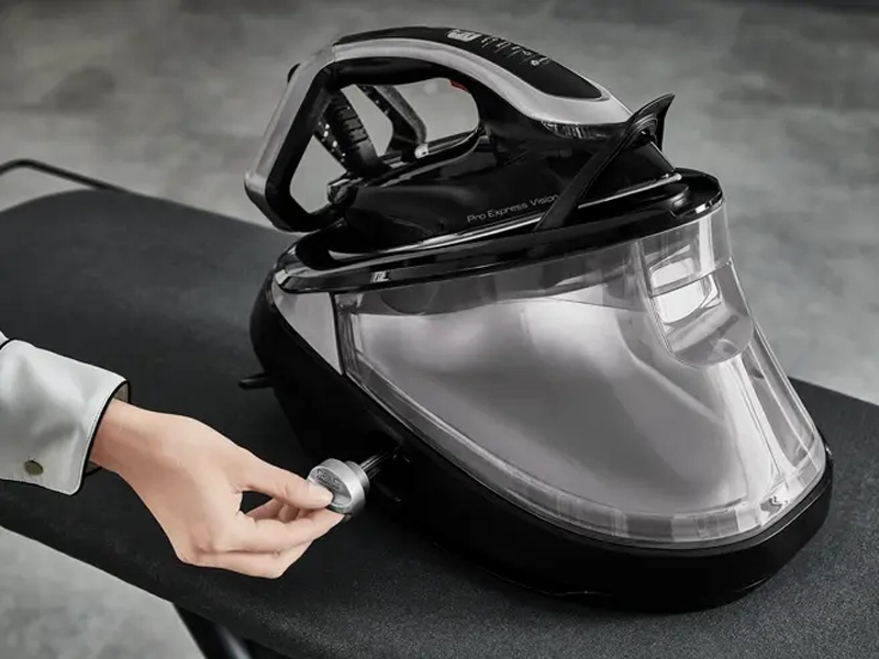 Tefal_GV9821E0 nádržka