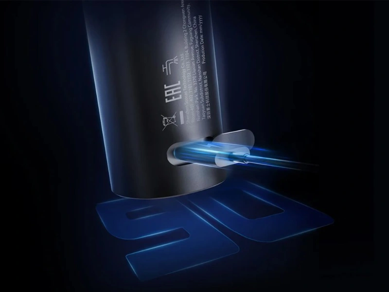 Elektrický holiaci strojček Xiaomi S301 vydrží na jedno nabitie až 90 minút.