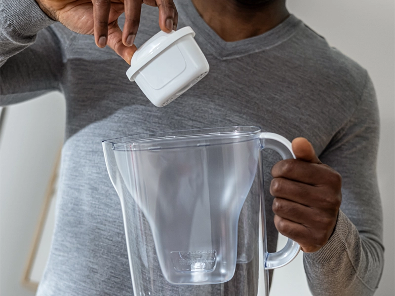 Brita_Style_Essential_vkladanie_filtra_1764193060
