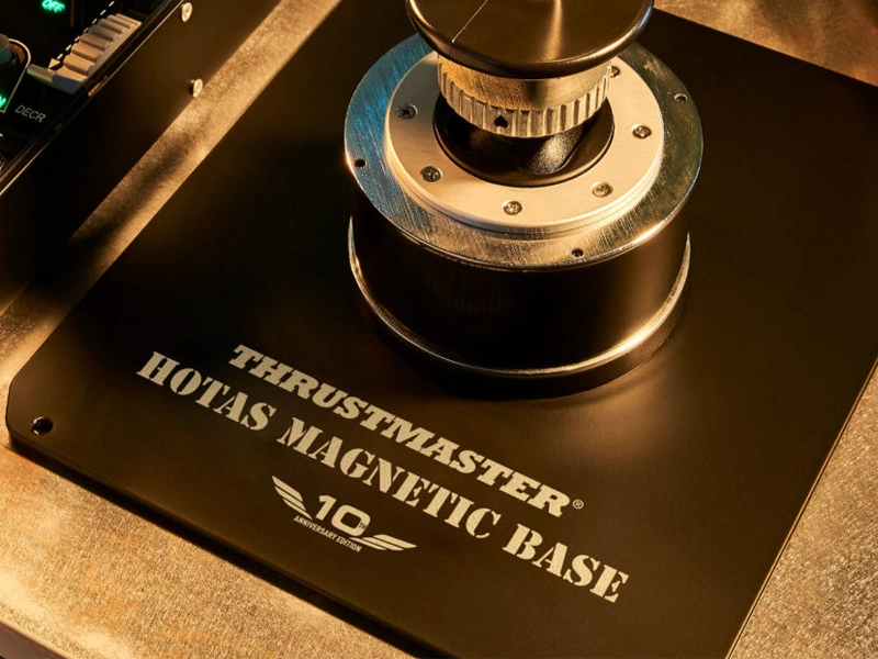 Thrustmaster_hotas_magnetic_base špeciálna edícia