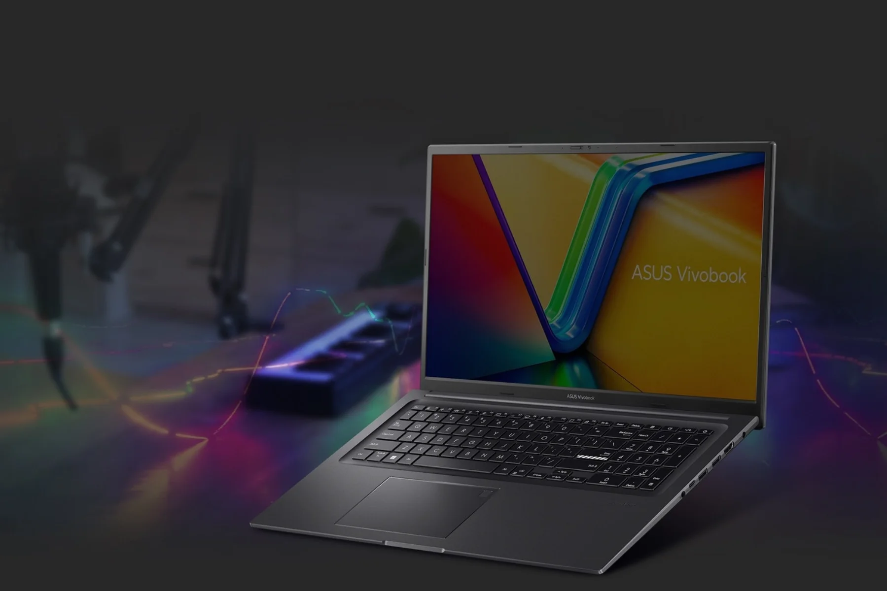 Notebook Asus Vivobook 17X K3704VA-AU107W vykon