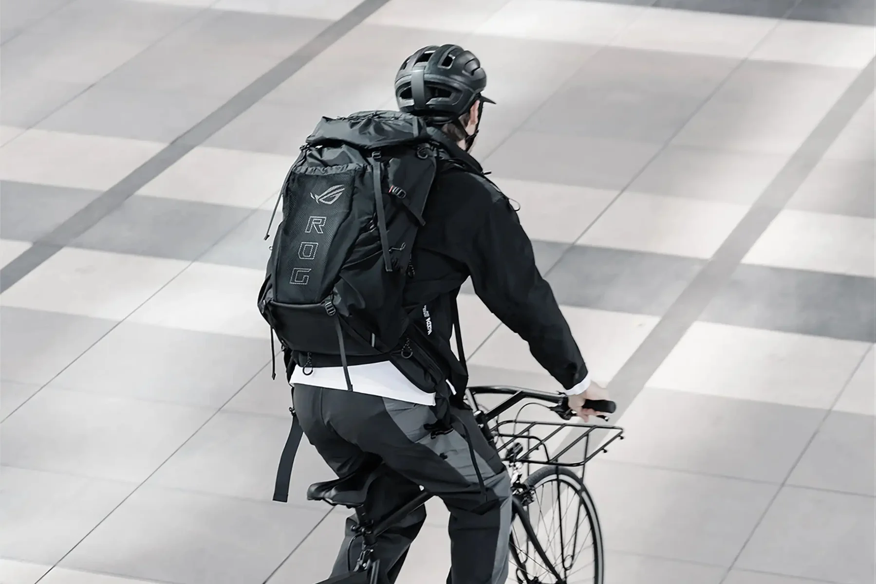 Batoh pre notebook Asus Archer Ergo Air Backpack kapacita 40l
