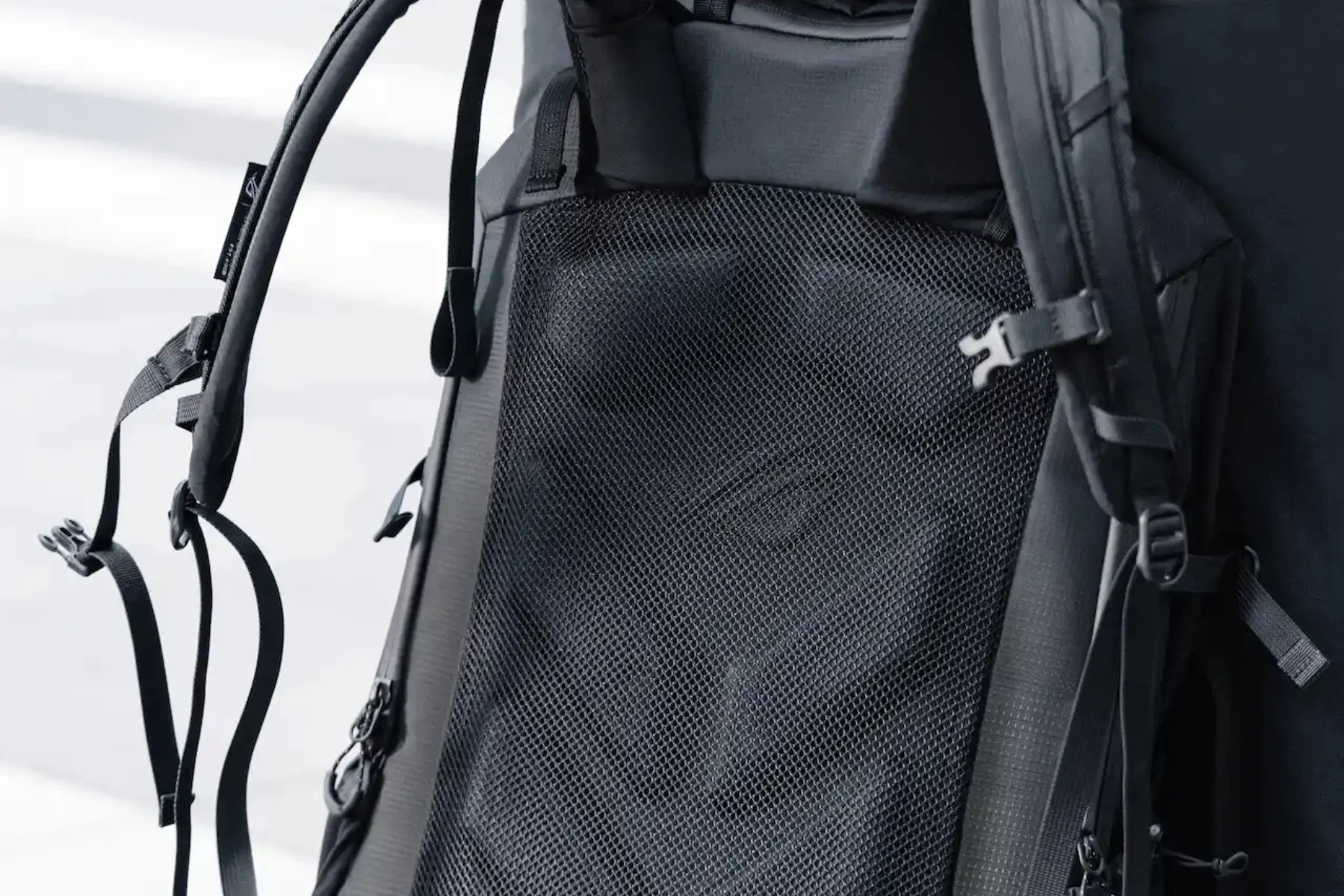Batoh pre notebook Asus Archer Ergo Air Backpack penove operadlo pohodlne nosenie