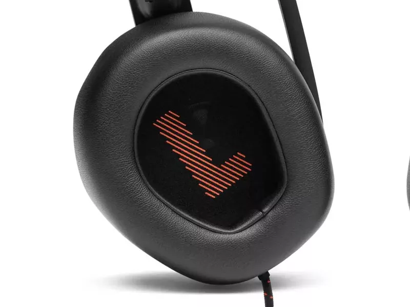 JBL_Quantum_200 náušník s pamäťovou penou