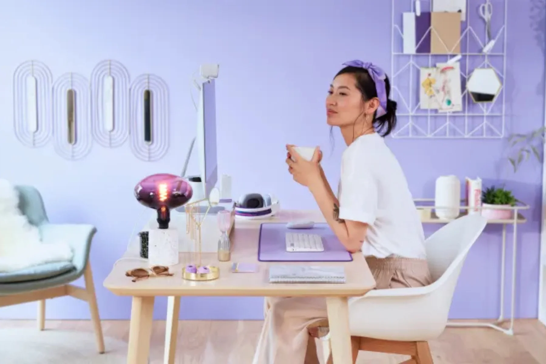 Podložka pre myš Logitech Desk Mat Studio Series LAVENDE jemne klzanie mysi ziadny posuv