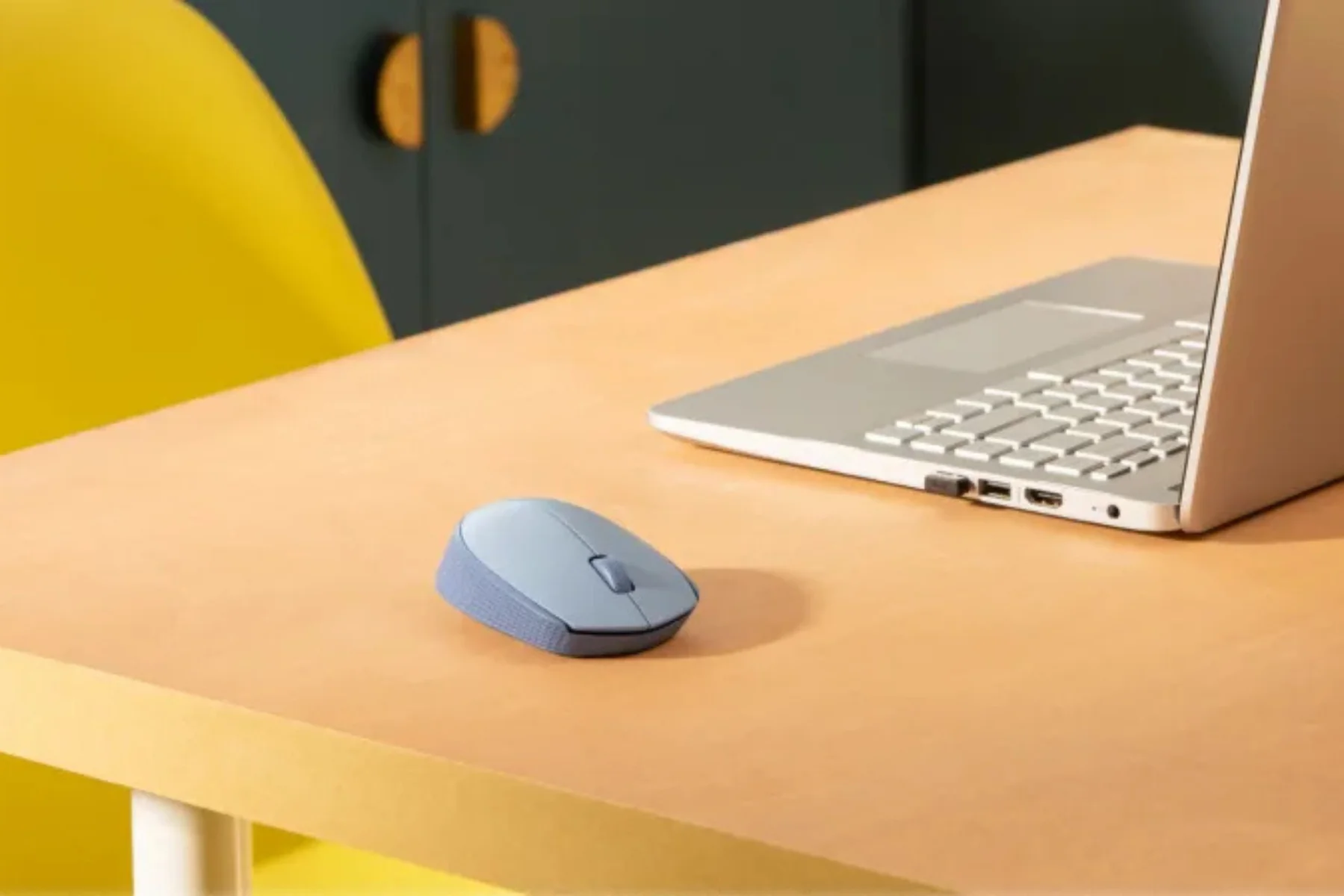 Bezdrôtová PC myš Logitech M171 Red opticky senzor presne ovladanie