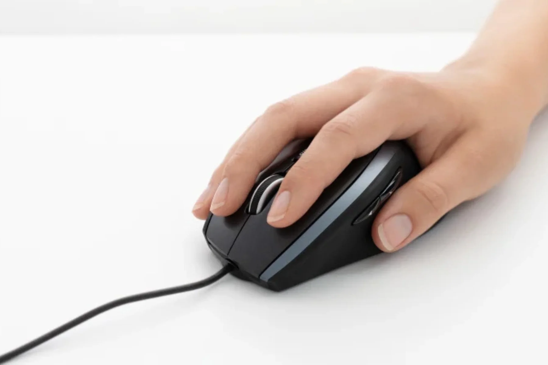 Káblová myš Logitech M500s USB BK velkost profilovy tvar