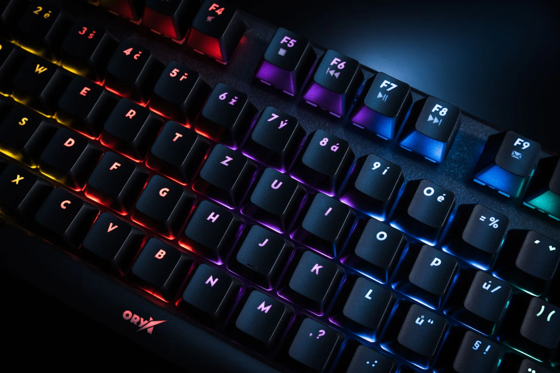 Mechanická herná klávesnica Niceboy ORYX K300X rgb podsvietenie