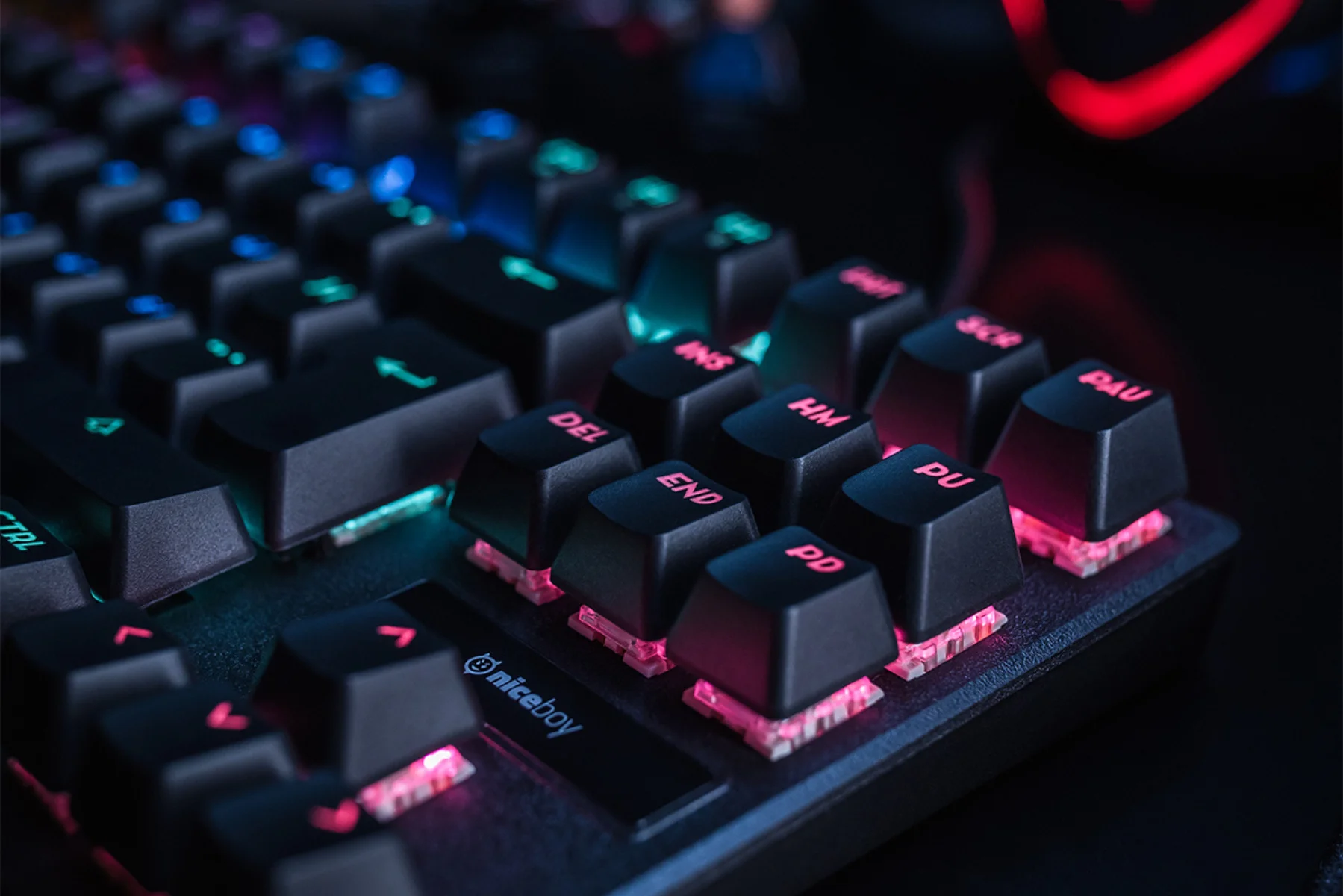 Mechanická herná klávesnica Niceboy ORYX K300X kompaktna