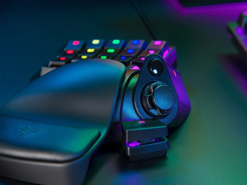 Razer_Tartarus_Pro_gaming_keypad_black tlačidlo
