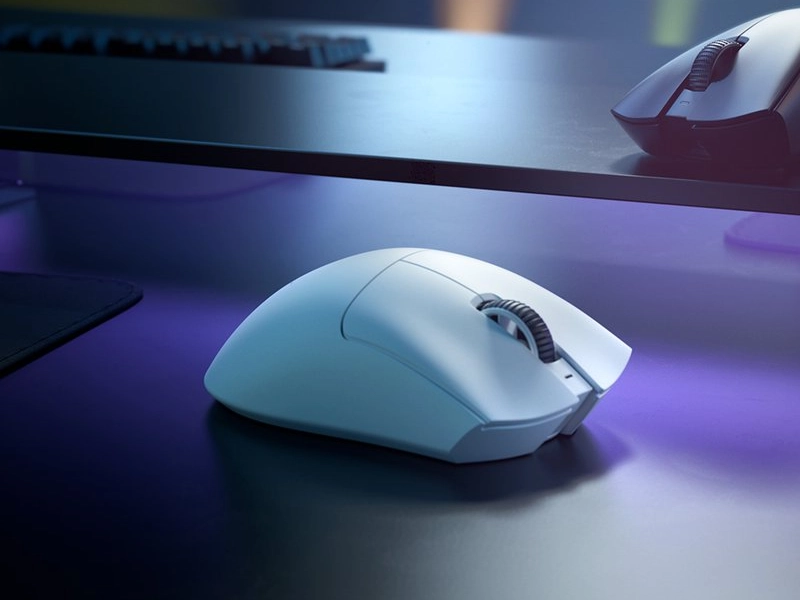 Razer_DeathAdder_V3_Pro_White lahka