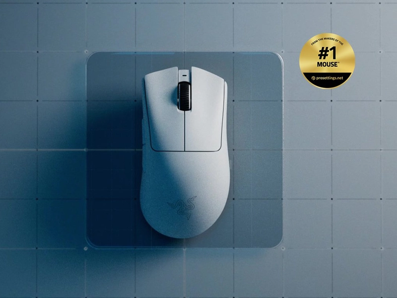 Razer_DeathAdder_V3_Pro_White hern&aacute; my&scaron;