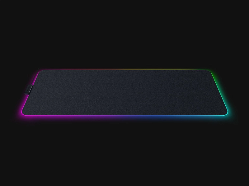 Razer_Strider_Chroma_podlozka_pod_mys podsvietená