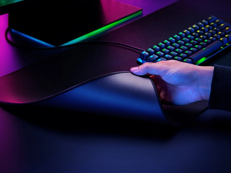 Razer_strider_podlozka_pod_mys protišmyková