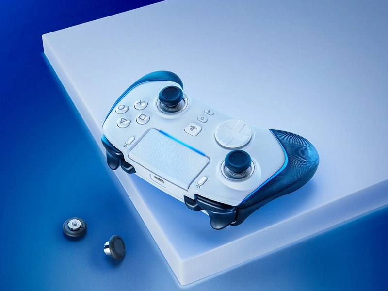 Razer_Wolverine_V2_Pro rgb