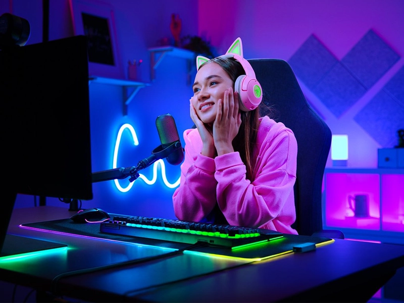 Razer_Seiren_V3_Chroma_Black stream