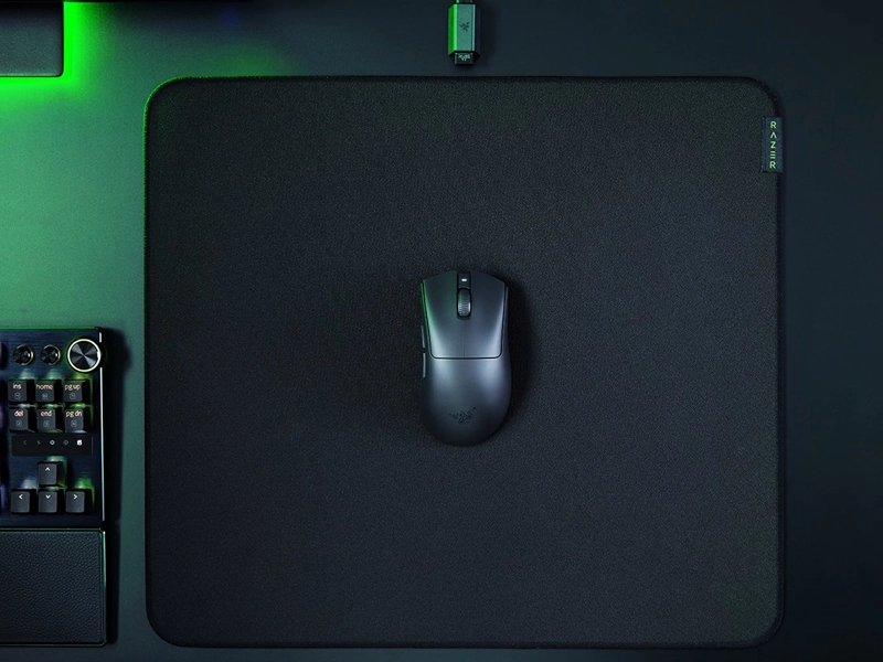 Razer_DeathAdder_V3_HyperSpeed_herna_mys2_1750881606