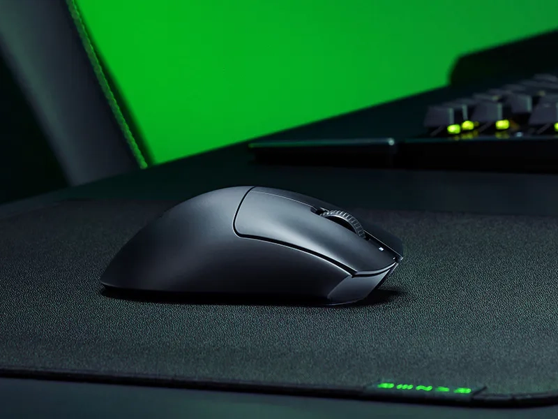 Razer_DeathAdder_V3_HyperSpeed ultra ľahká