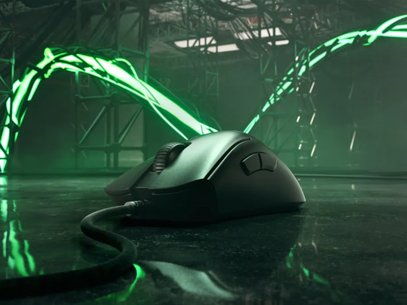 Razer_DeathAdder_V3_wired_black hern&aacute; my&scaron;
