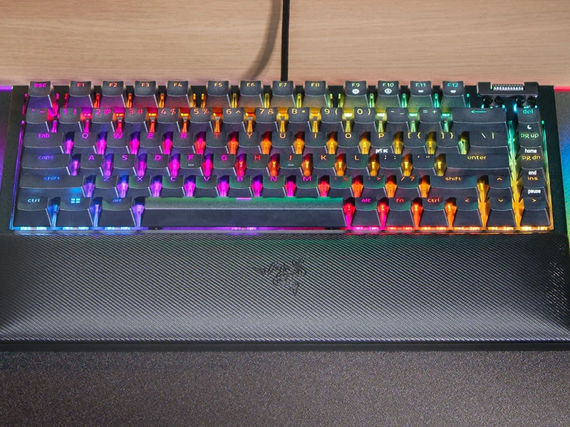 Razer_BlackWidow_V4_black komfort