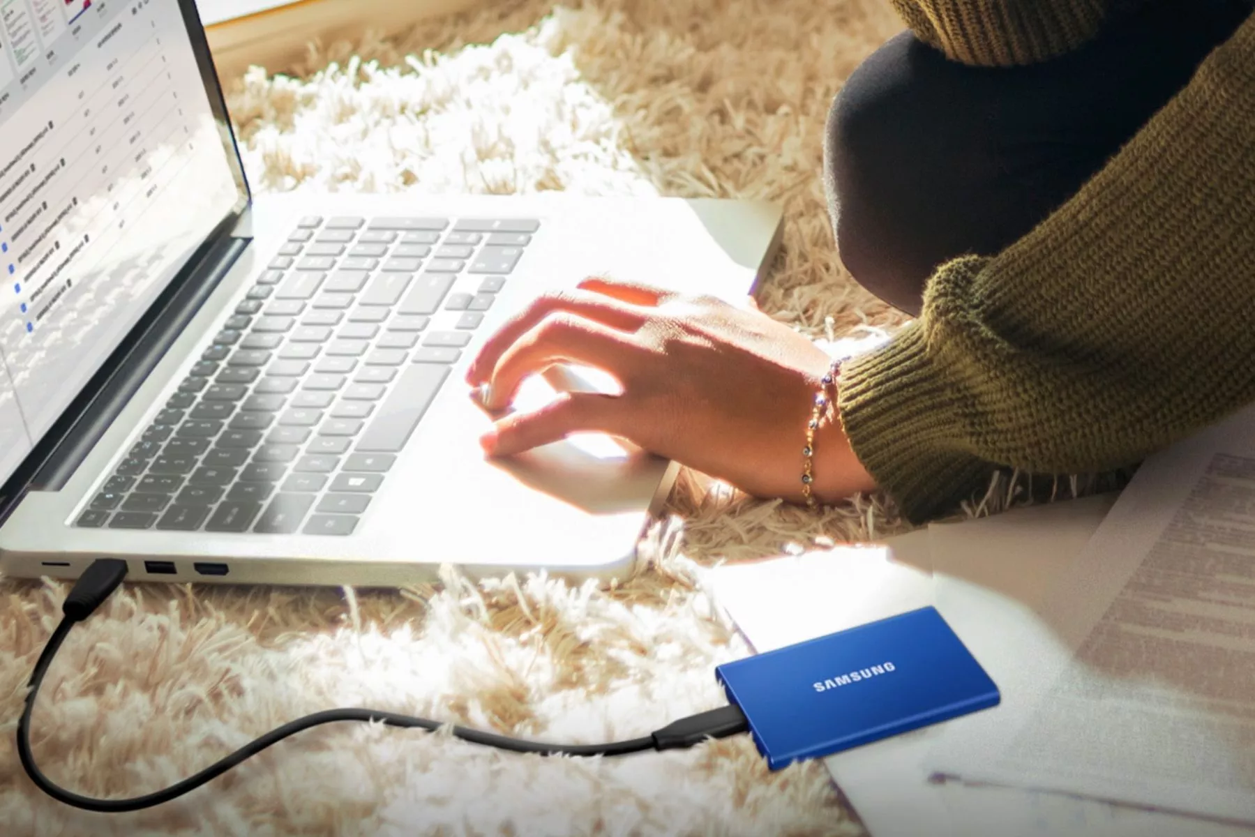 Extern&yacute; disk Samsung T7 novy standard