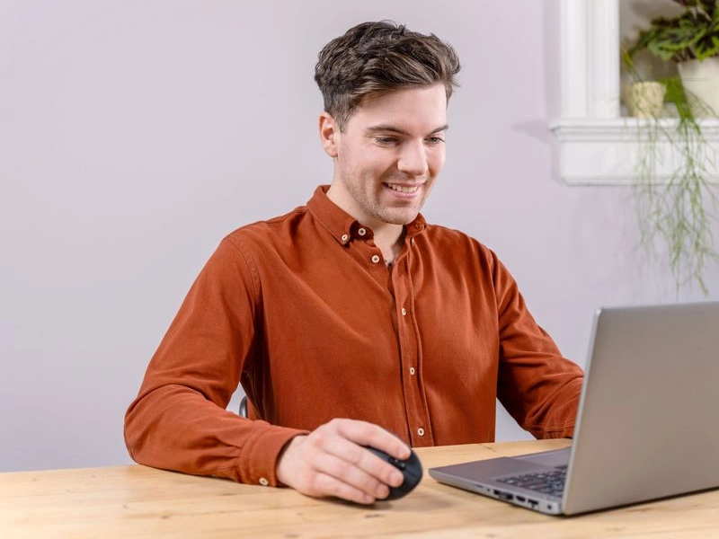 Trust_Verto_wireless_vertikalna_mys bez káblov