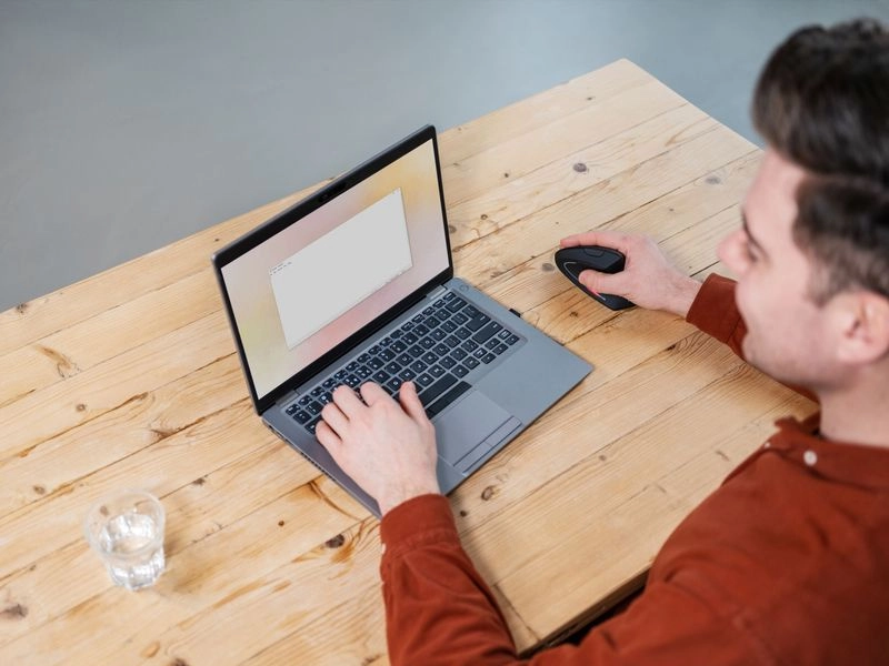 Trust_Verto_wireless_vertikalna_mys komfort