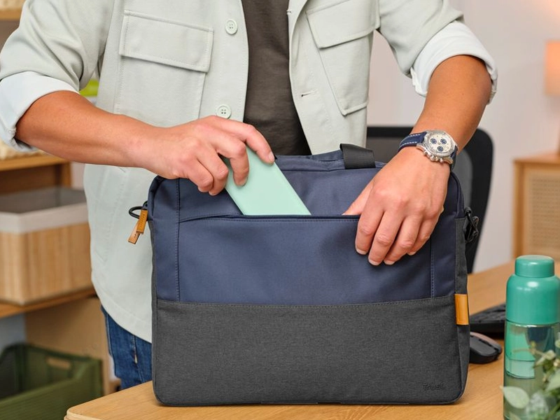 Trust_16_Lisboa_Bag predné vrecko