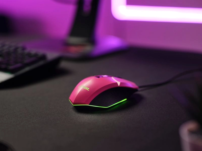 Trust_GXT790_3_v1_GamingBundle_pink myš