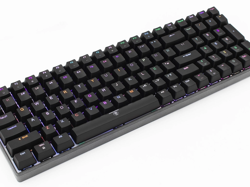 Whiteshark_katana_rgb herná klávesnica