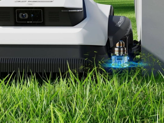 Vďaka integrovan&eacute;mu strunov&eacute;mu vyž&iacute;naču TruEdge&trade; kosačka Goat A3000 LiDAR PRO držiava 0 mm vzdialenosť od okraja, čo zabezpeč&iacute; dokonale upraven&yacute; tr&aacute;vnik bez nutnosti v&aacute;&scaron;ho z&aacute;sahu.