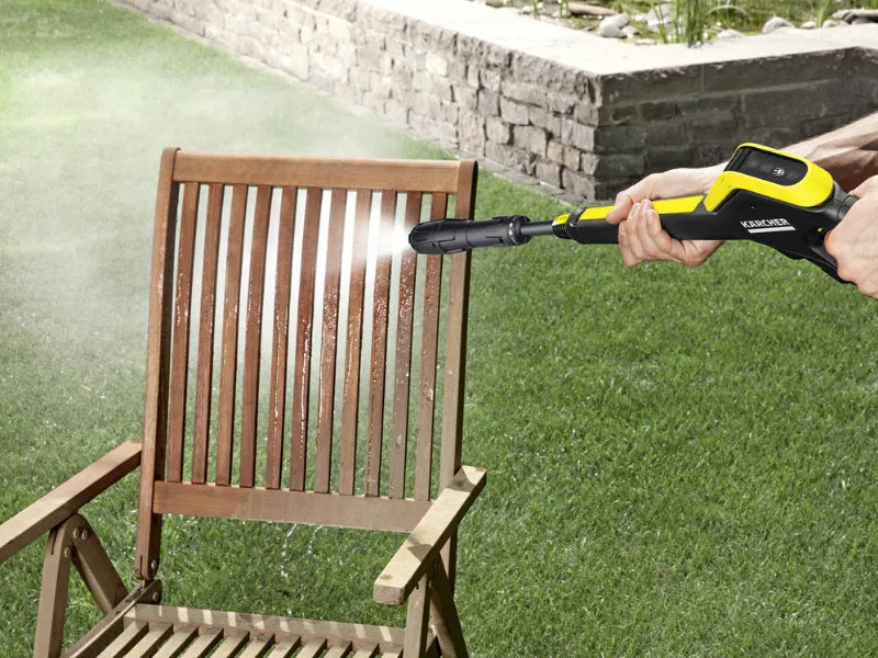 Vysokotlakový čistič K 7 Smart Control Flex vám umožní nastaviť správny tlak pre každý povrch.