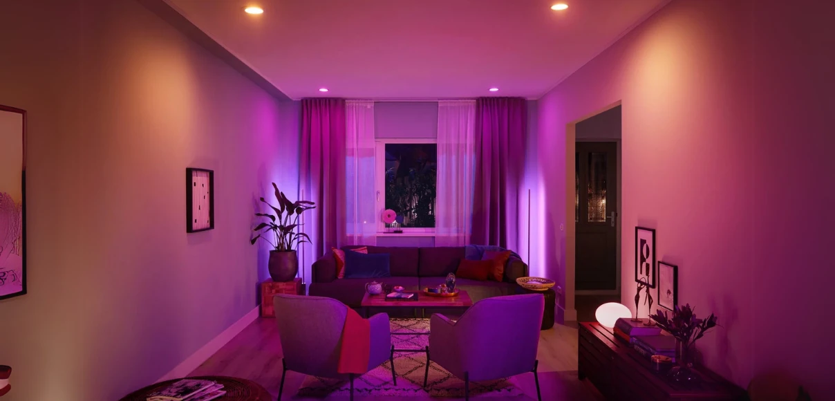 PHILIPS-HUEWCA-9W-A60-E27-3-SET-ZIAROVKY_