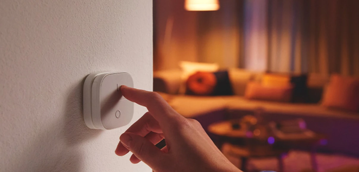 PHILIPS-WIZ-PORTABLE-BUTTON-BEZDROTOVY-OVLADAC_