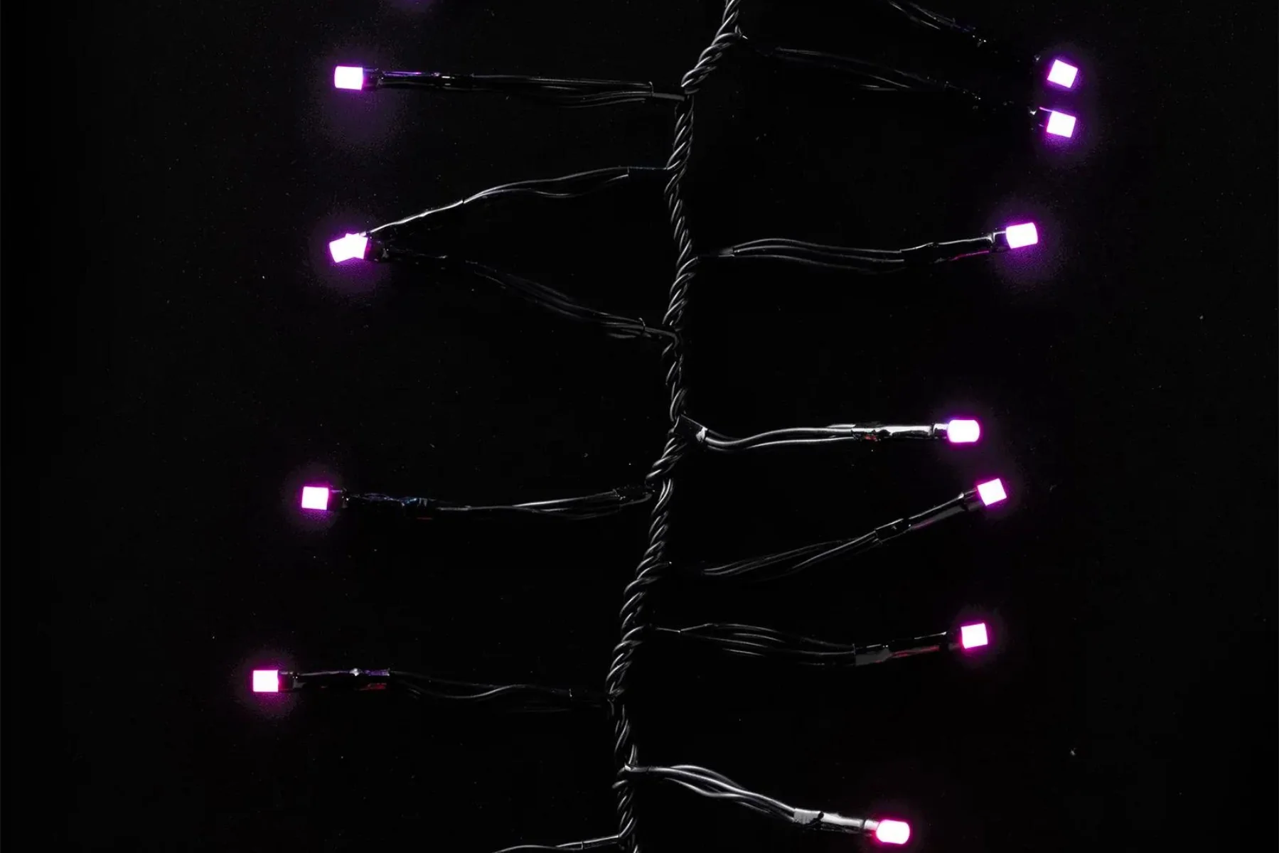 Vonkajšie dekoratívne osvetlenie Twinkly Cluster Gen II RGB – LED reťaz ježko usporiadanie