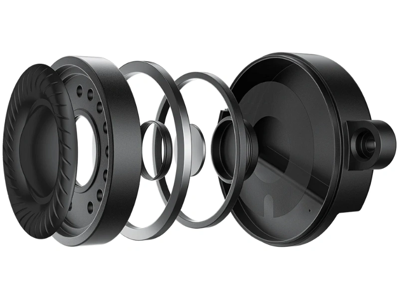 Kamera Smart Camera C300 Dual je vybavená veľkým reproduktorom s vlastnou zvukovou dutinou pre maximálne čistý zvuk.