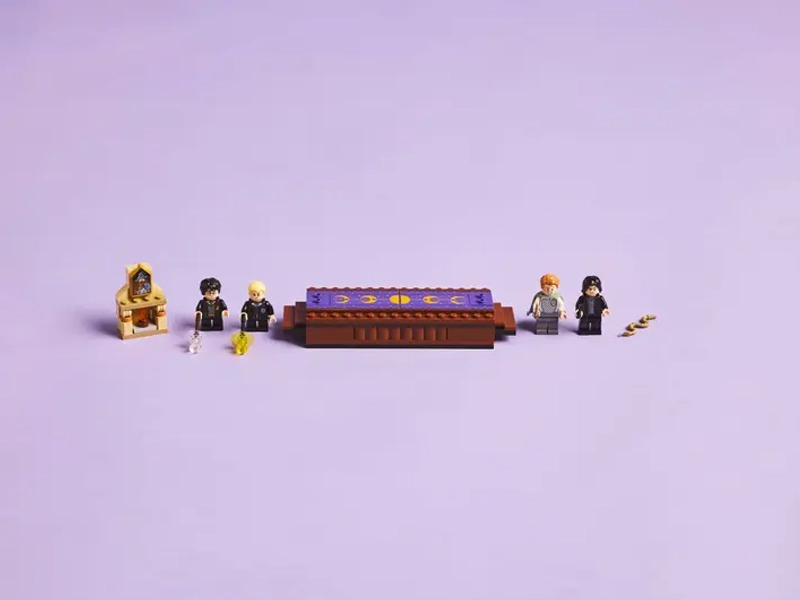 Stavebnica LEGO 76441 Harry Potter Rokfortský hrad: Klub duelantov.