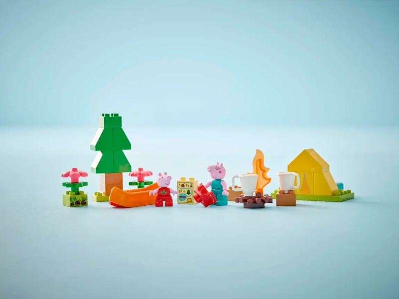 LEGO DUPLO 10452 Peppa Pig Kempovačka.