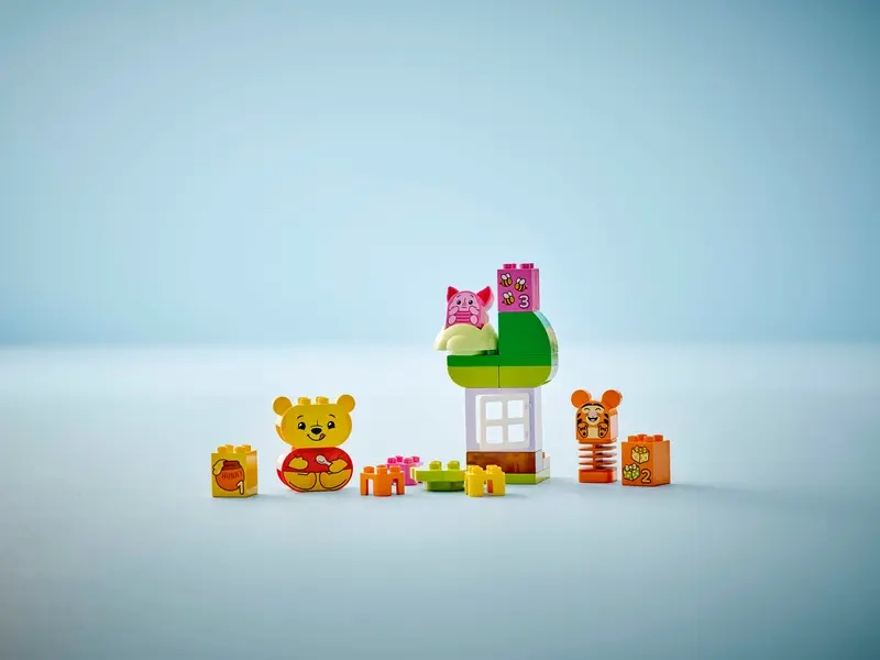 LEGO DUPLO 10457 Narodeninová oslava Macka Pú.