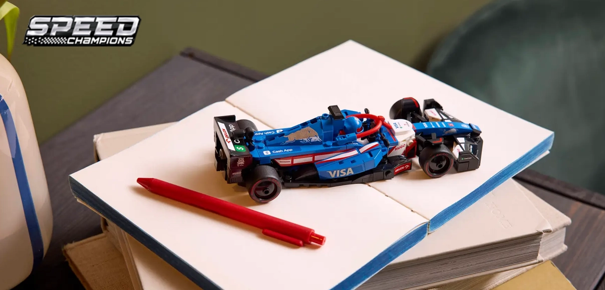 Hero LEGO® Speed Champions Pretekárske auto Visa Cash App RB VCARB 01 F1®.