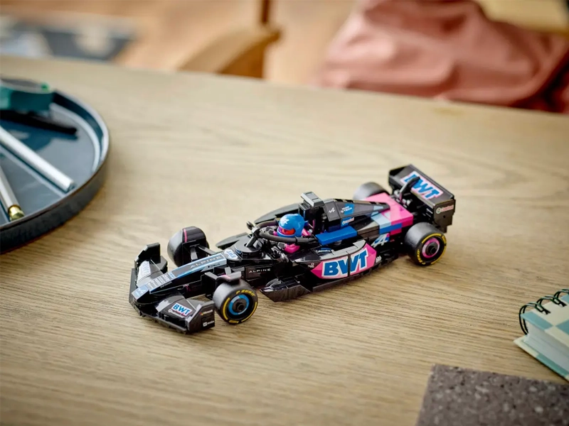 LEGO Speed Champions Pretekárske auto BWT Alpine F1® Team A524.