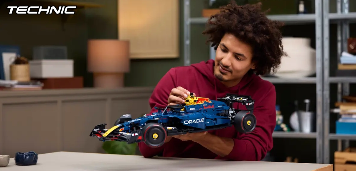 HERO LEGO Technic Auto Oracle Red Bull Racing RB20 F1.