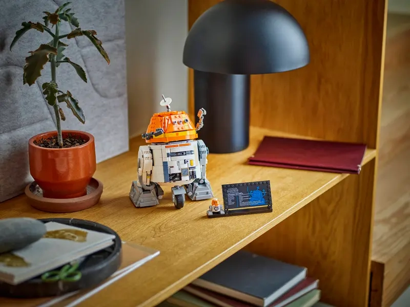 LEGO 75416 Star Wars Astro-droid Chopper.