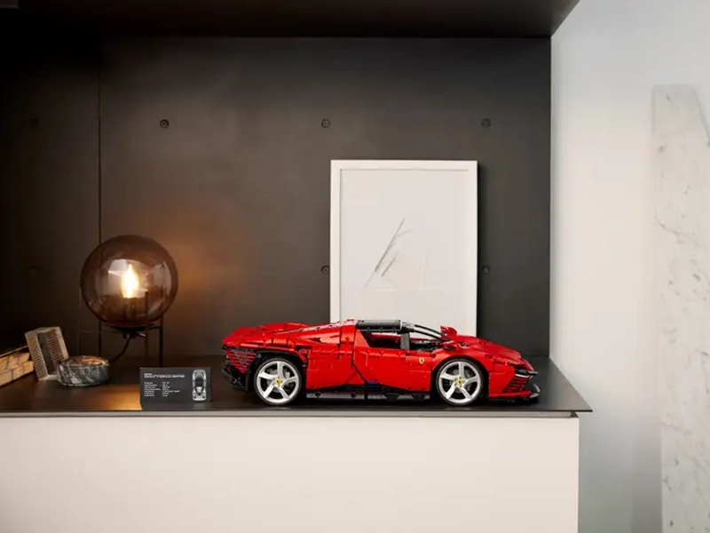 Lego Technic Ferrari.