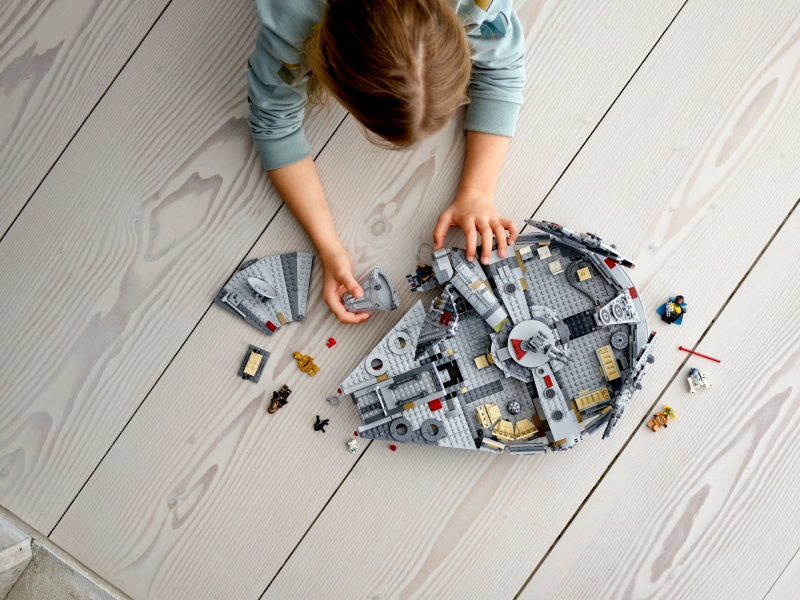 Lego Star Wars Millennium Falcon.