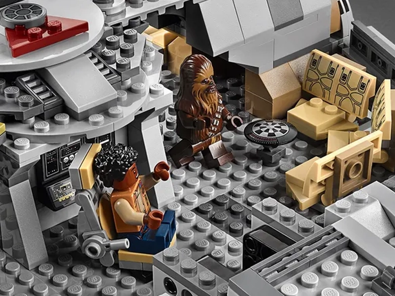 Lego Star Wars Millennium Falcon 75257.