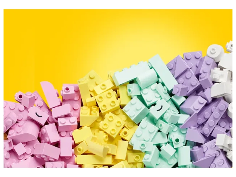 Lego Classic pastelové kocky.