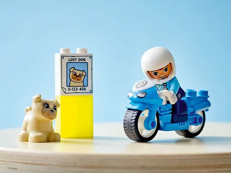 Stavebnica LEGO DUPLO Policajná motorka.